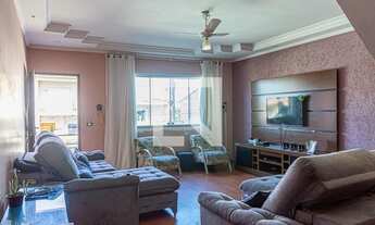 Imagem 5: Casa à Venda - Assunção, 3 Quartos, 335 m2