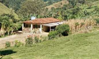 Imagem: Fazenda com 2 casas, (terreno de 13,5 Alqueire)
