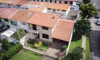 Imagem 2: Sobrado com 3 dormitórios à venda, 200 m² por R$ 750.000,00 - Hauer - Curitiba/PR