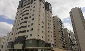 Imagem 4: Rua 35 sul 03 qts. com DCE , vista permanente 90 m2 rua frente ao metrô concessionárias