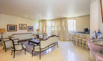 Imagem 2: Apartamento para venda possui 129 m² com 3 quartos em Copacabana - Rio de Janeiro - RJ