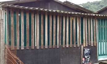 Imagem 2: Vendo barraco na vila esperança