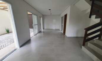 Imagem 5: Sobrado à 350mts do Mar - Balneário Cambijú - Itapoá - SC