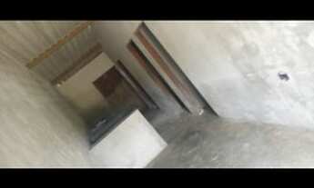 Imagem 2: Casa com um terreno ao lado os dois com preço de um