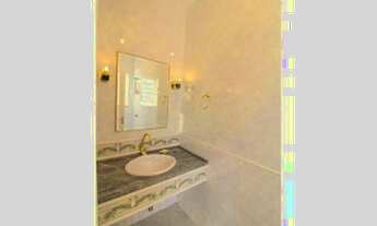 Imagem 2: Casa para venda com 190 metros quadrados com 3 quartos