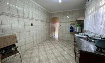 Imagem 7: Sobrado de 4 dormitórios sendo 1 Suíte