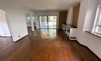 Imagem 3: LEO - Casa possui 326 metros quadrados com 4 quartos em Madalena - Recife - Pernambuco