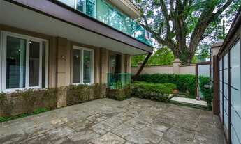 Imagem 3: Linda casa nos Jardins à venda de 724m2 área construída, 4 suítes 3 vagas de garagem