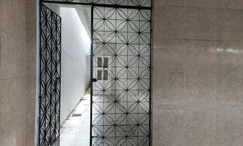 Imagem 2: Casa para aluguel possui 60 metros quadrados com 2 quartos em Jardim Iracema - Fortaleza