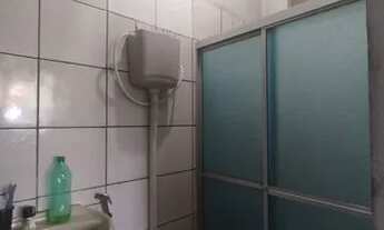 Imagem 7: Barato, Júlia Seffer, Casa com 3/4 sendo 1 suíte mais 2 Kitnets atrás, 525 m² de terreno