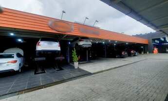 Imagem: Auto Center à Venda em Curitiba no Bairro