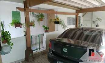 Imagem 3: 90 m² - 2 dormitórios, sala 2 ambientes, cozinha com armários, banheiro, lavand e quintal