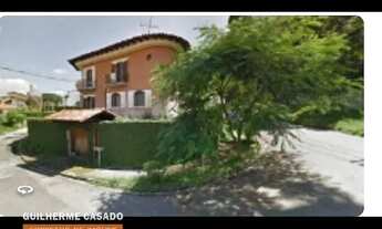 Imagem: Casa De Rua No Miolo Da Granja