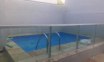 Imagem 2: Casa térrea no centro do bairro Ipanema