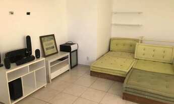 Imagem 3: Cobertura duplex vista pra Lagoa com 3 quartos sendo 1 suíte, mobiliada