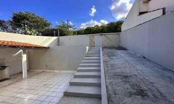 Imagem 3: Casa para venda possui 300 metros quadrados com 2 quartos em Residencial Olinda - Goiânia