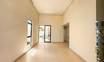 Imagem 5: Casa de condomínio térrea para venda possui 184 metros quadrados com 3 suítes