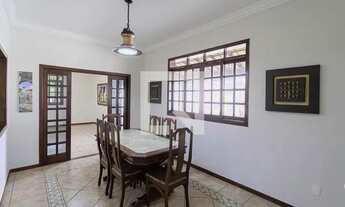 Imagem 5: Casa para Aluguel - Bandeirantes, 3 Quartos, 402 m2