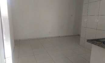 Imagem 3: Casa 3 comôdos sem garagem na Vila Dirce