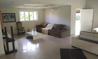 Imagem 4: Casa para aluguel tem 600 metros quadrados mobiliada