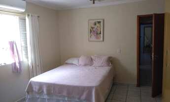 Imagem 2: Casa no Jardim Veneza por R$ 375.000.00!