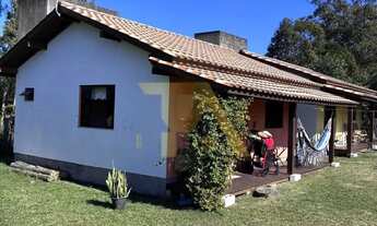 Imagem 2: Excelente Oportunidade Duas Casas com Edícula e Terreno Amplo