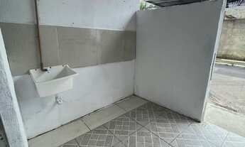 Imagem 4: Casa com quarto, sala e cozinha americana, banheiro e área de serviço