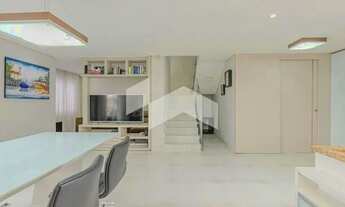 Imagem 2: Casa com 189 m², 3 quartos sendo 1 suíte para alugar no bairro Barreirinha