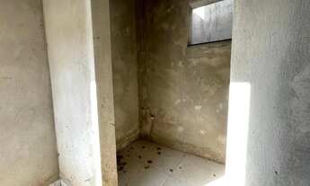 Imagem 4: Vende-se Direitos de Casa com Piscina em Maringá