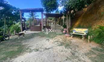 Imagem 2: Chácara à Venda com 2.000 m² em Dois Irmãos, Anchieta/ES - Casa Duplex, Piscina, Energia S