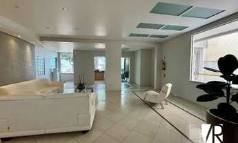 Imagem 2: Apartamento frente mar para locação anual no Centro de Balneário Camboriú