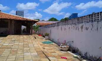 Imagem 5: Imóvel para aluguel e venda possui 2030 metros quadrados com 5 quartos em Turu - São Luís