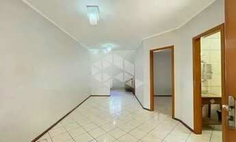 Imagem 4: Casa térrea com 2 dormitórios e piscina no bairro Hípica em Porto Alegre