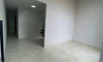 Imagem 5: Casa à Venda com 2 quartos, 2 banheiros, 2 vagas e 64m² no Residencial Ytapuã