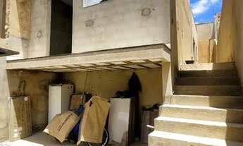 Imagem 2: Linda casa de 3 quartos, sendo uma suíte com varanda, no Bairro Residencial Sul