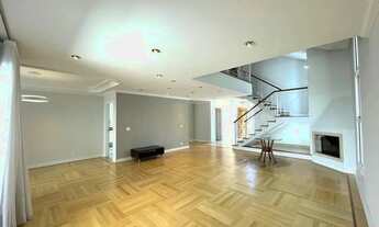 Imagem 3: Casa à venda e para alugar em Santana de Parnaíba, Alphaville, com 4 quartos, com 380 m²