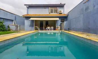 Imagem: Casa de 4 dormitórios à venda no Bairro