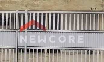 Imagem: Casa de condomínio em Avenida Oliveira