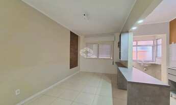 Imagem 2: Apartamento de 2 dormitórios sendo 1 suíte com box/vaga de garagem em Capão da Canoa