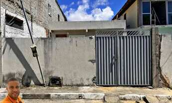 Imagem 3: Casa para Venda em Lauro de Freitas, Caji, 2 dormitórios, 1 suíte, 2 banheiros, 2 vagas