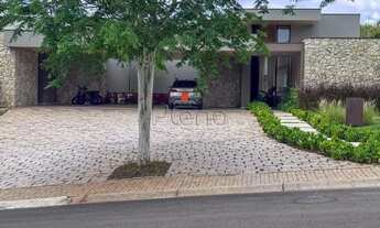 Imagem 2: Casa à venda em Itupeva, Residencial Fazenda da Grama, com 6 quartos, com 811 m², Fazenda