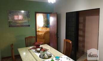 Imagem 3: Casa à Venda - Santa Maria, 3 Quartos, 250 m²