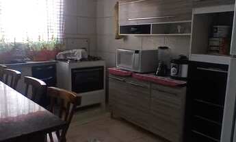 Imagem 2: Casa na área rural do Barreto Arujá