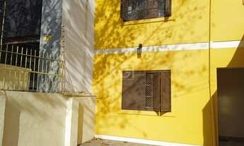 Imagem 2: Porto Alegre - Casa Padrão - Cristal