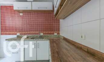 Imagem 4: Apartamento para venda possui 100 metros com 3 quartos em Vila Mariana - São Paulo - SP