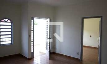 Imagem 2: Casa para Aluguel - Vila Virginia, 4 Quartos, 200 m2