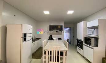 Imagem 2: Sobrado geminado com 4 dormitórios, sendo 2 suítes, 134m² de área privativa no bairro Sagu