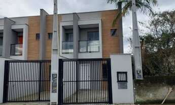 Imagem: Joinville - Casa Padrão - Iririú