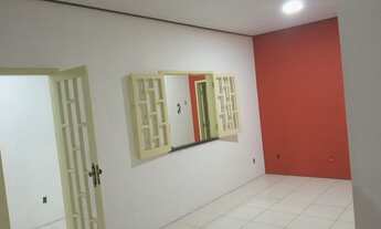 Imagem 2: Casa mobiliada e forrada 3/4 com excelente localização