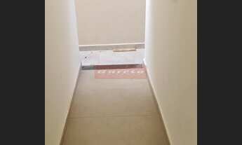 Imagem 3: Linda kitnet 1 suite com cama, armario embutido, area de ser compartilhada. Oportunidade